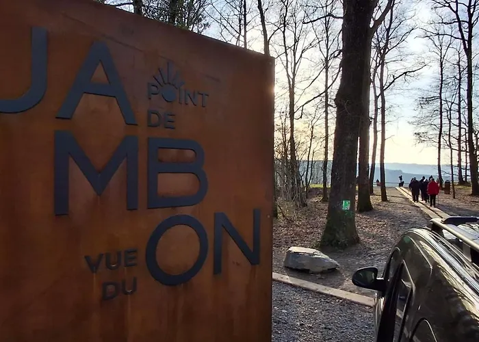 Rural Dans Le Parc De La Semois En Ardenne Paliseul
