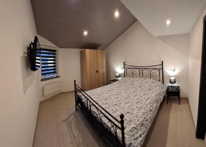 Rural Dans Le Parc De La Semois En Ardenne