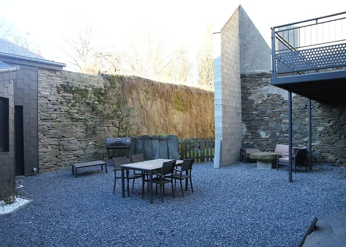 Rural Dans Le Parc De La Semois En Ardenne Paliseul